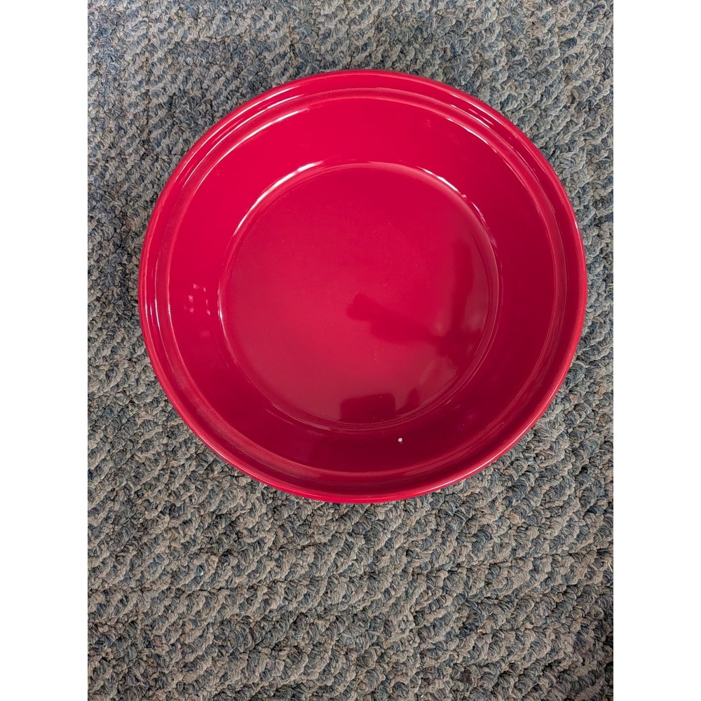 Chantal Red Ceramic Pie Dish 9.5 Inch Ruffled Rim Stoneware 93-PDD24 1.75 Qt